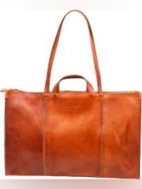 Old Trend Sandstorm Weekender Leather Tote Bag, color chestnut; w/dust bag